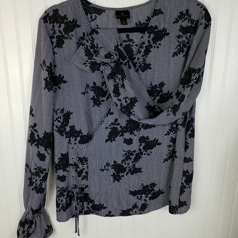 SEXY & SOPHISTICATED Silky Faux Wrap Top - Large